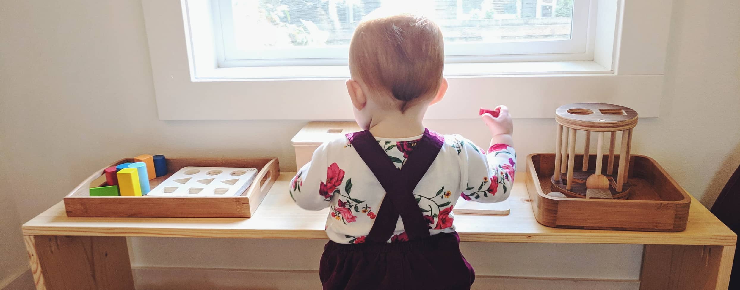 Bebé en comunidad nido Montessori